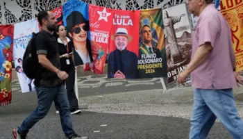 Brazili voton sot për Presidentin e ri! Lula da Silva sfidohet nga senatori 45 vjeçar, Flavio Bolsonaro