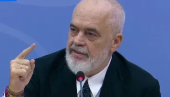 Brez Tik Tok-u…”/ Rama sulmon sërish protestuesit: Qënie të verbra, njerëz pa shkollë