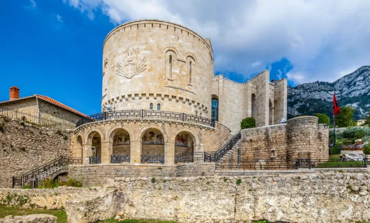 ‘Britannica’: Shqipëria ndër shekuj, nga e kaluara e trazuar te perspektiva evropiane