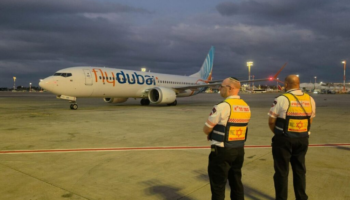 Britma, gjak dhe panik në kabinë! Çfarë ndodhi në avionin me 174 pasagjerë