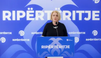 ‘Burgosja e studentëve nuk burgos të ardhmen e Shqipërisë’/ Sula: Paniku i Ramës, koha për dorëheqje