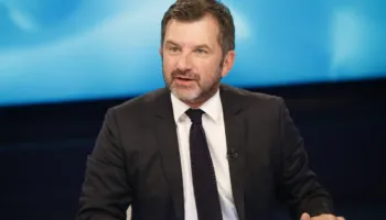BUSHATI NXJERR RAMEN NE SYRIN E STUHISE/ AFERSIA E PAZAKONTE E IZRAELIT ME SHQIPERINE