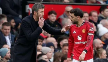 Carrick dhe Bruno Fernandes bashkohen për të shpëtuar sezonin, vendoset paqja te Manchester United