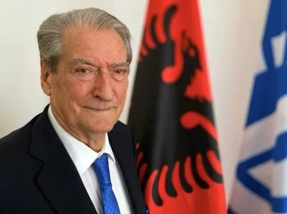 Çdo i mitur që sulmohet është i mirëpritur dhe do mbrohet! Berisha: Jagot e Ramës në protestë i monitorojmë! Edi Ramen e pret burgu