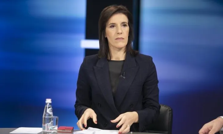 ÇFARE FSHIHET PAS TRANSFERIMIT TE VELIAJT NE FIER/ LALA NGRE DYSHIME PER URDHERIN SEKRET
