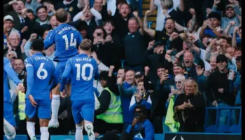 Chelsea rikthehet te fitorja, “manita” ndaj Bournemouth. Shkëlqen Henderson (video)