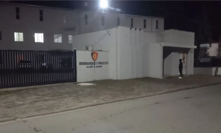 “Çmendet” shoferi gjerman në aksin Hani i Hotit- Shkodër, plagos me thikë 2 efektivë policie…