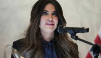 CNN: Shtëpia e Bardhë kërkon dorëheqjen e ambasadores amerikane në Greqi