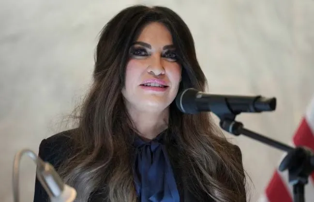 CNN: Shtëpia e Bardhë kërkon dorëheqjen e ambasadores amerikane në Greqi
