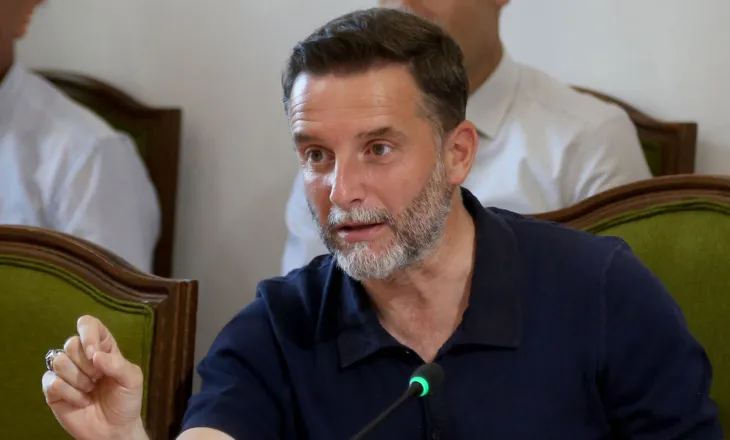 Deklaroi se ishte kundër por votoi pro/ Braçe thyen heshtjen: Votova territorialen që mos të ikja nga PS