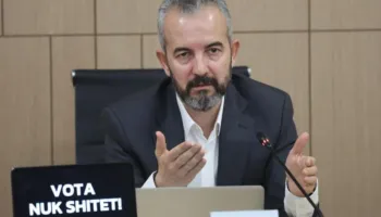 Dekriminalizimi nuk imponoi standardin e pastërisë në politikë