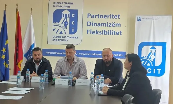 Dëmet gjatë protestës, Dhoma e Tregtisë dhe 8 shoqatat e biznesit apel Policisë: Mbroni jetën dhe pronën publike e private! Autorët të mbajnë përgjegjësi