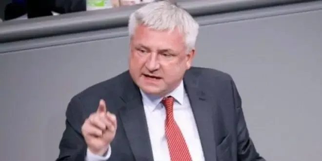 Deputeti gjerman i CDU mbështet studentët: Studentët kërkojnë fundin e korrupsionit