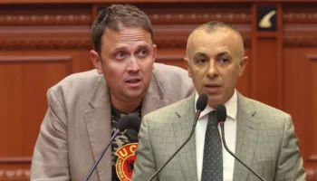 Deputeti socialist i Lezhës numëron problemet e banorëve/ Ndoja: Të lumtë goja