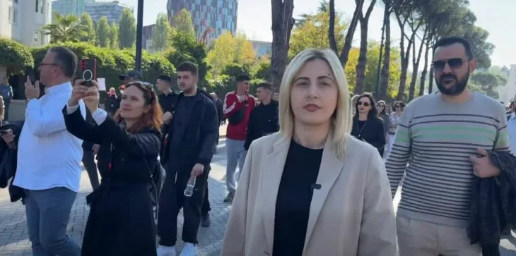 Deputetja e PD, Zhupa: Rama kërcënon me burg të miturit pse protestojnë