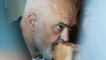 Deri në orën 13:00! Protestuesit i lanë një afat, por Rama suprizon me përgjigjen