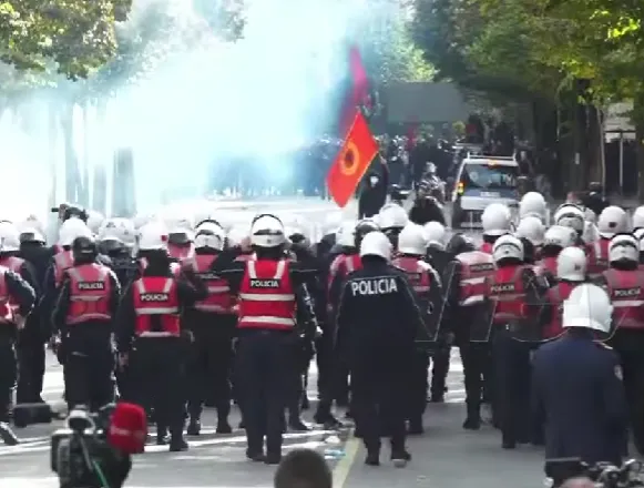 Dhoma e Tregtisë dhe shoqatat e biznesit, apel Policisë: Mbroni jetën dhe pronën publike e private