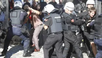 Dhuna e Ramës ndaj rinisë/ Pedagogët dalin sot në protestë, marshim solidariteti me studentët në orën 10:00
