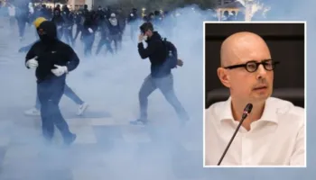 Dhuna ndaj të rinjve në protestë/ Ish-kreu i Dhomës Amerikane, Enio Jaço: Pamje që duhet të na shqetësojnë të gjithëve, po humbasim besimin te institucionet