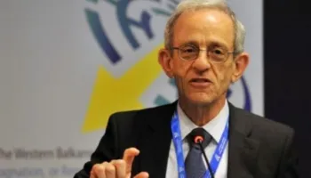 “Dhuna sjell vitin ‘97”, profesori amerikan Daniel Serwer: Çdo ndryshim duhet të vijë vetëm përmes votës