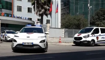 Dhunoi për vdekje bashkëshorten në vitin 2022, arrestohet pas 4 viresh 38-vjeçari (EMRI)