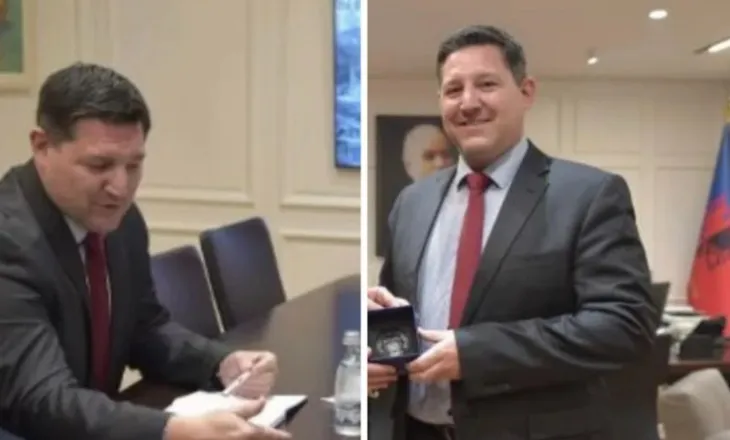 Diplomati austriak u plagos dje me gur nga protestuesit, Ministria për Marrëdhëniet Ndërkombëtare në Vienë e konfirmon: Kërkoi ndihmë mjekësore