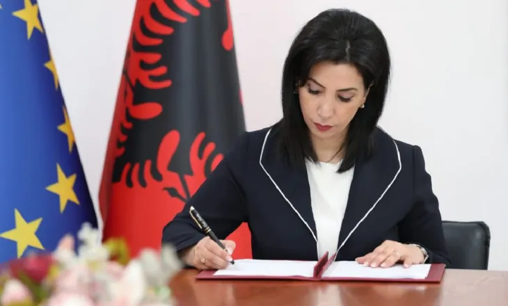 “Distancohuni nga dhuna, po përdoren minorenët!”, Evis Kushi thirrje studentëve dhe prindërve