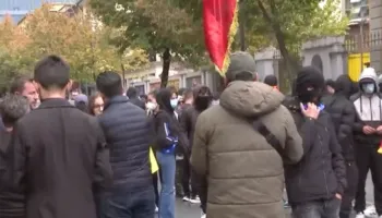 Dita e 13 e protestës studentore/ Nis grumbullimi i studentëve te Ministira e Arsimit