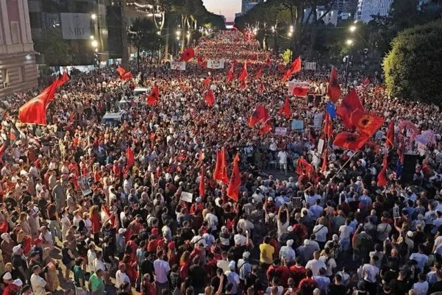 Dita e 135 e protestës, qytetarët të vendosur: Asgjë nuk na ndal deri në largimin e kryehajdutit dhe bandës së tij