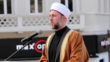 Do mbaheni mend si kryeministri më i urryer”, Imami Ervin Qylafku-Ramës: Jepni dorëheqjen tani