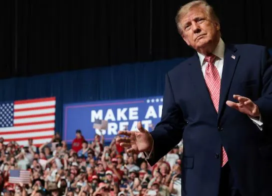 Donald Trump dhe Michael Bloomberg rrisin shpenzimet përpara zgjedhjeve të mesit të mandatit