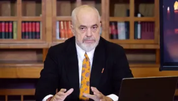E gjithë Shqipëria në mbështeje të studentëve, Rama vazhdon të flasë për agjentuara të huaja