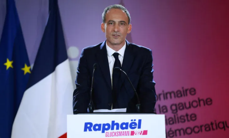 E majta franceze zgjedh Raphael Glucksmann për garën presidenciale të vitit 2027