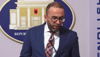 “E paprecedentë”- Rrëzimi i kërkesës së PD për mocion me debat për SHISH, Bardhi akuzon: Kuvendi po shmang përgjegjësinë!