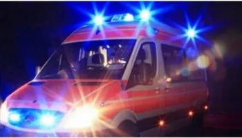 E rëndë/ Pacienti bie nga kati i tretë i spitalit, ndërron jetë