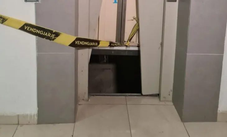 E zuri ashensori nën vete, punonjësi humb jetën në kantierin e ndërtimit, shkak këputja e kavos
