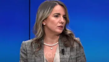 “Edhe Azemi u ul me Ramiz Alinë”/ Hajdari u bën thirrje studentëve të pranojnë dialogun me Ramën: Mos e humbni mundësinë!