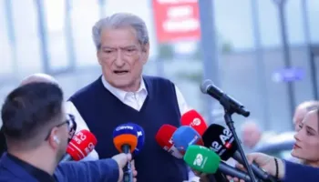 Ergys Agasi dhe Vlora Hyseni kanë nisur të flasin se Rama i ka shitur! Qëllimi i ndryshimeve ligjore janë telefonat e Ramës, Lindës, Olsit…