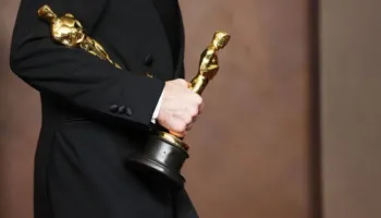Estetika e rrëfimit kinematografik dhe prodhimet që synojnë skenën e Oscar