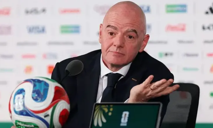 Figura të larta të FIFA-s i kërkojnë Infantinos ta heqë ose ta depolitizojë çmimin e paqes
