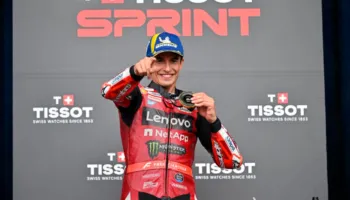 Fitoi garën Sprint, ‘MM93’ drejt titullit të 10 kampion bote
