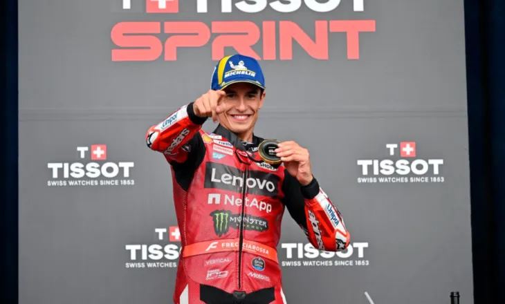 Fitoi garën Sprint, ‘MM93’ drejt titullit të 10 kampion bote