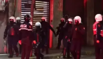 FNSH në çdo rrugë të Tiranës, arrestime në masë