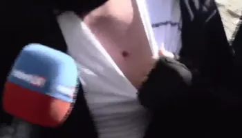 FOTO/ Trazira te Ministria e Arsimit, i riu tregon plagën: Po na gjuajnë me pl*mba gome