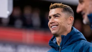 FPF mendon paqen me Ronaldon, mijëra tifozë pushtojnë rrugët në mbështeje të tij