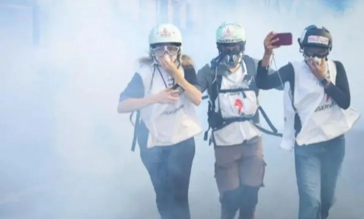 Franca në revoltë, mbi 450 mijë studentë në protesta
