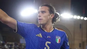 Franca përmbys Belgjikën, Italia mund Turqinë