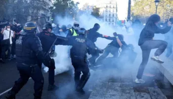 Francë, a po manipulohen politikisht protestat në prag të zgjedhjeve?