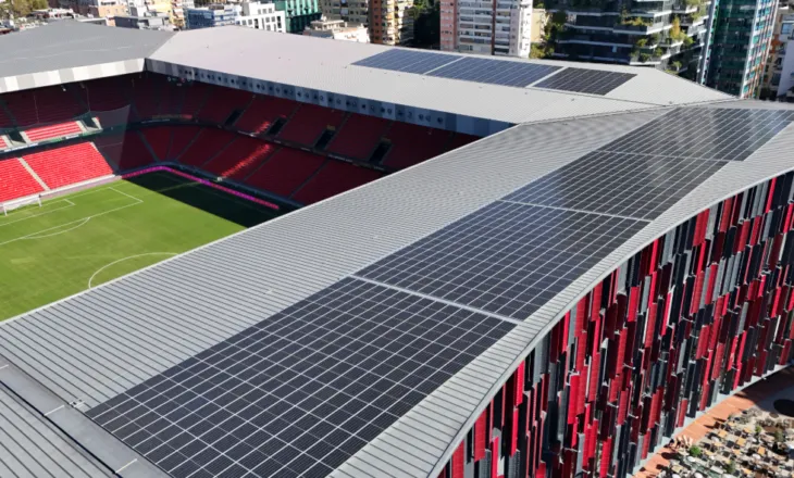 FSHF investon në energjinë e rinovueshme, KE miraton zgjerimin e sistemit fotovoltaik në “Air Albania”