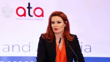 Fshihen videot intime të artistëve, pas ankesës në AMA, “zhduken” nga Tik Tok 45 materiale
